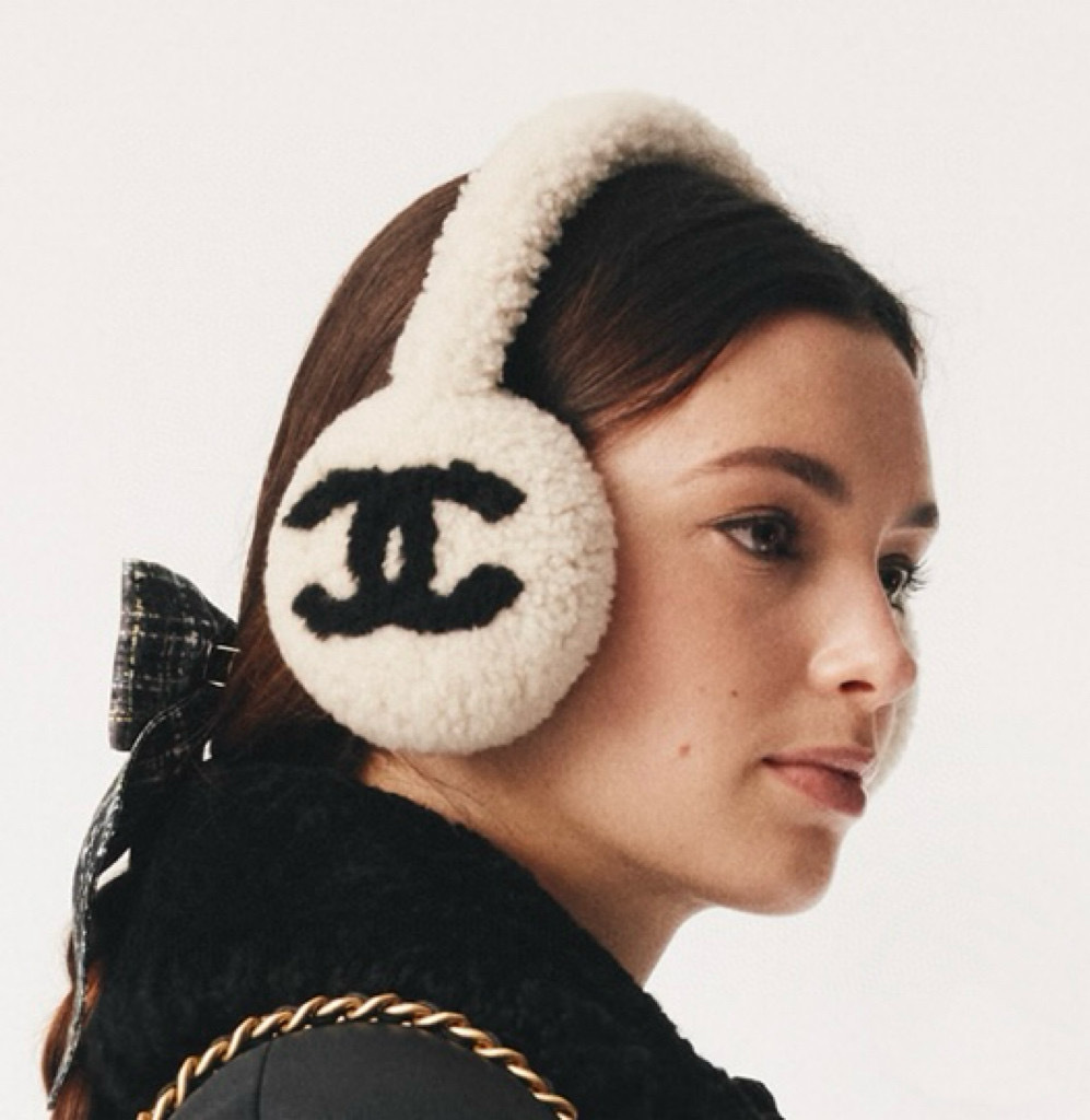 NIGO Chanel 25N COCO Neige Wool Black And White Geep Warm Earmuffs #nigo331947