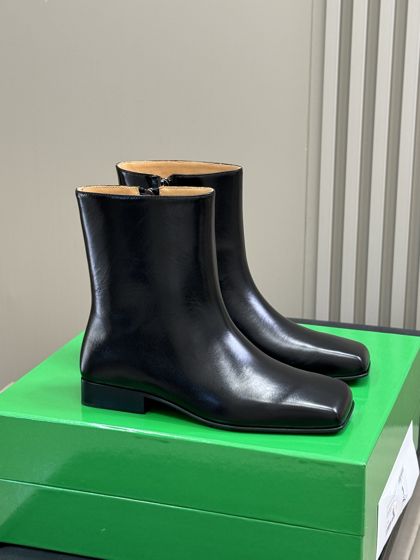 bottegaveneta Men's Jim Ankle Boots