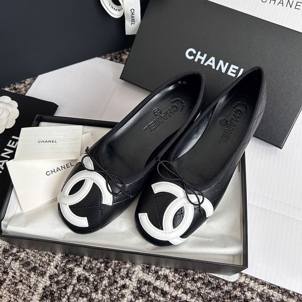 NIGO Chanel Lambskin Cambon Quilted Ballerina Flats #nigo310355