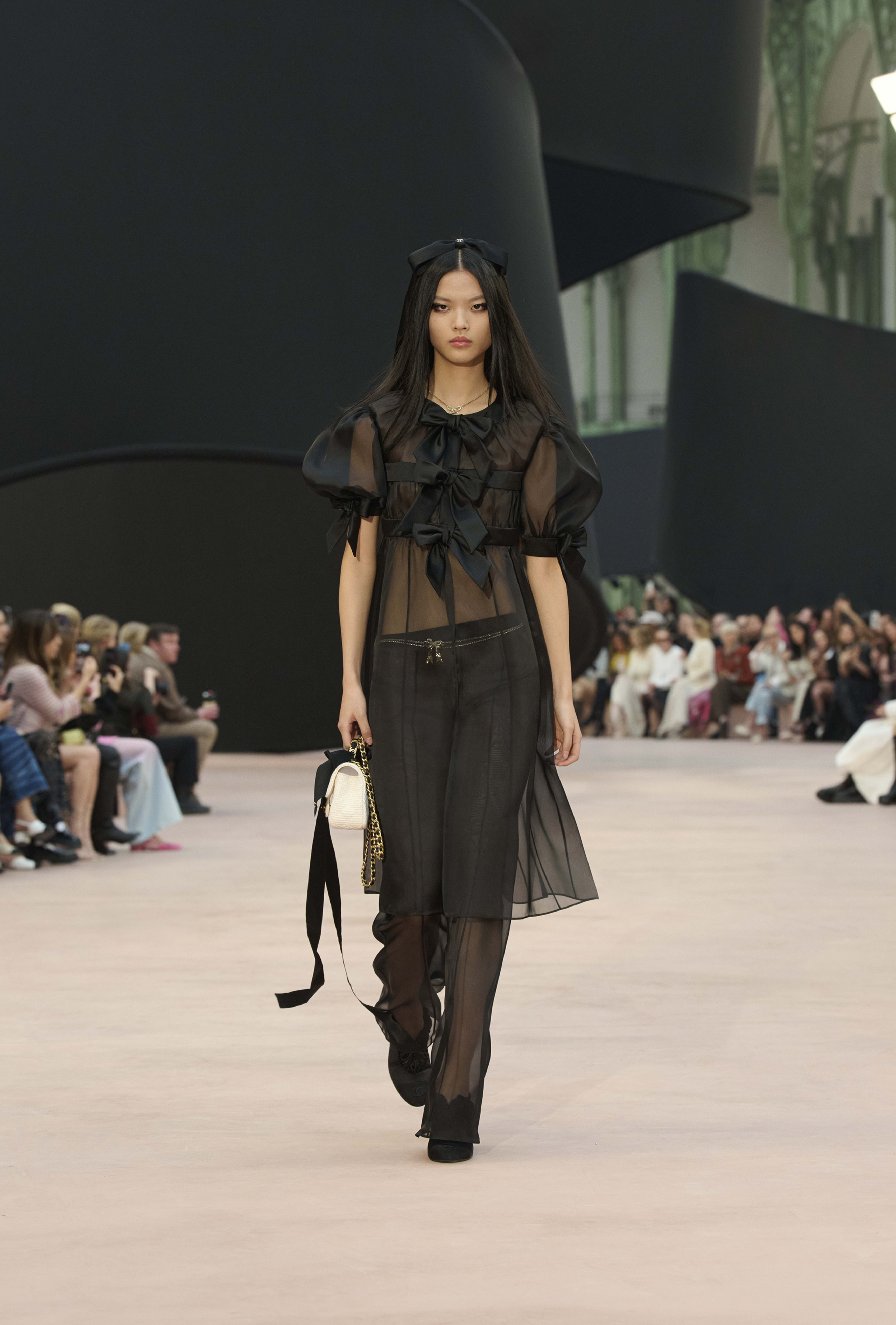 NIGO Chanel Chain Belt Metal Strass Silver Gold Crysta #nigo334054