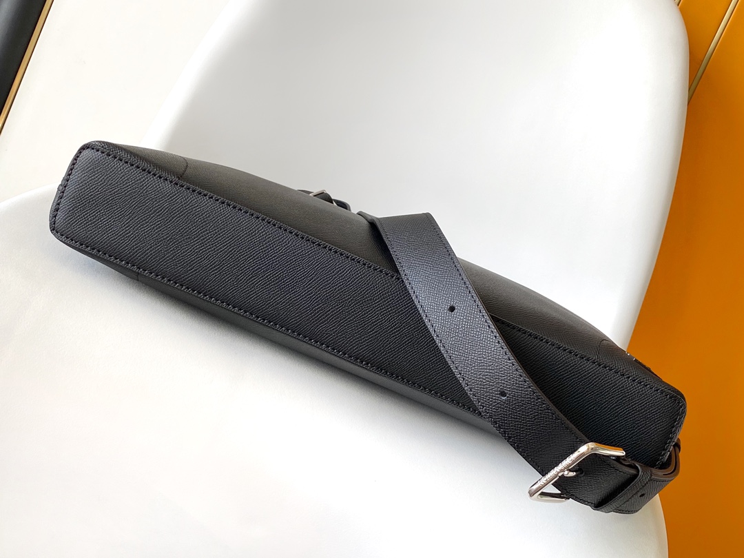 临时-Louis Vuitton black briefcase #nigo331958