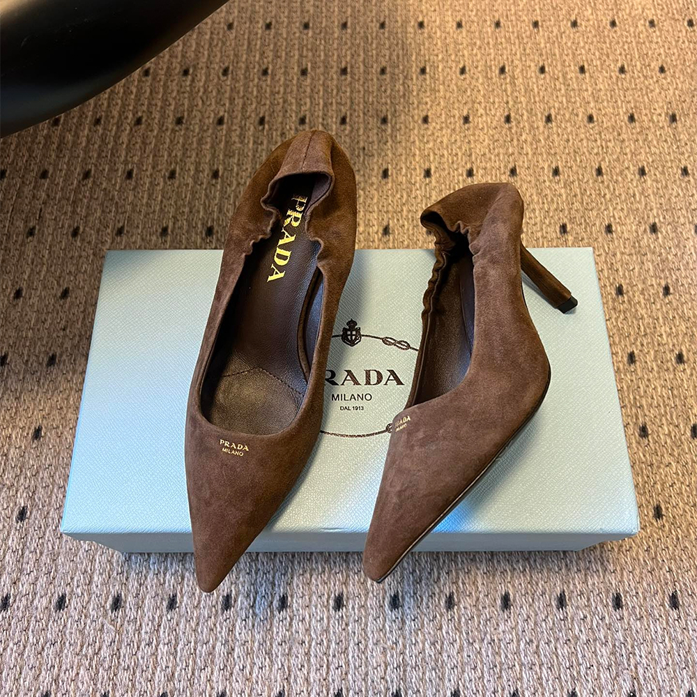 NIGO PRADA Cocoa Brown Suede Pumps #nigo334368