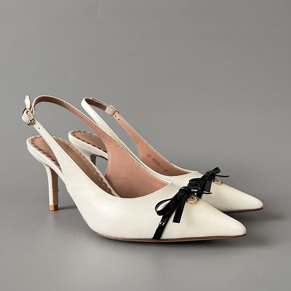 NIGO Valentino Bepointy Slingback Pump In Patent Leather And Kidskin 80MM #nigo334525