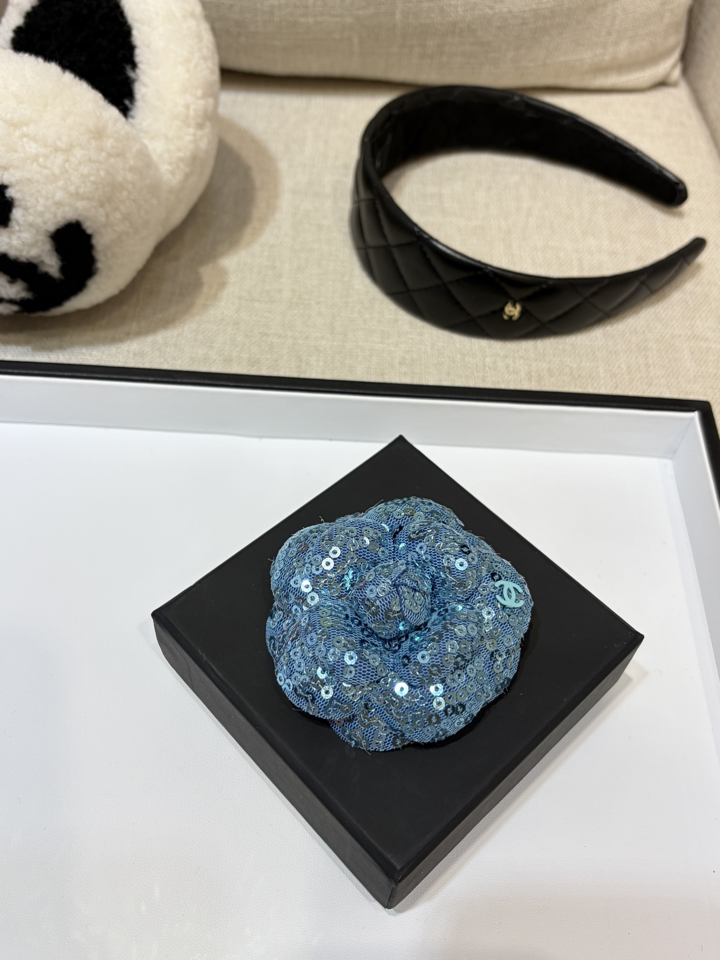 NIGO Chanel Camellia Brooch Collection #nigo334702