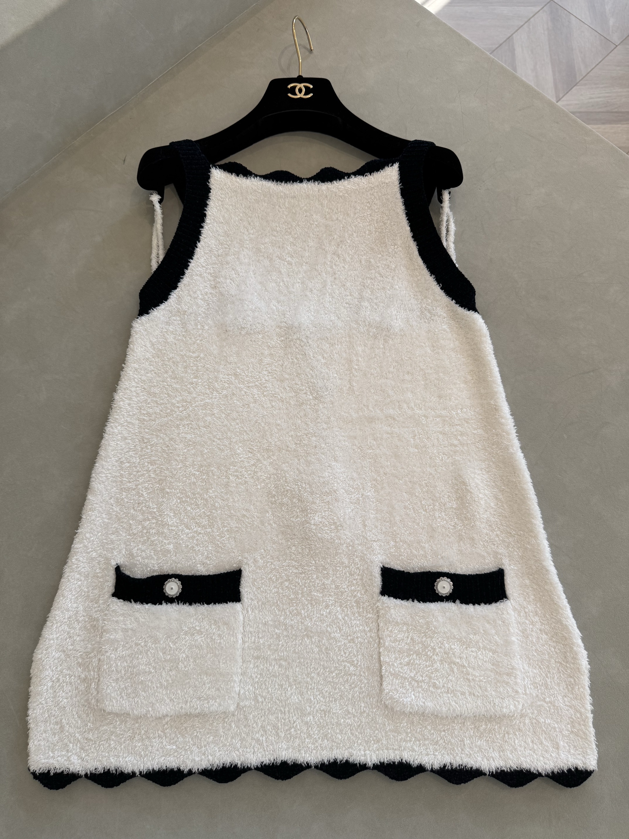 NIGO Chanel Top Silk White Navy Blue #nigo335494