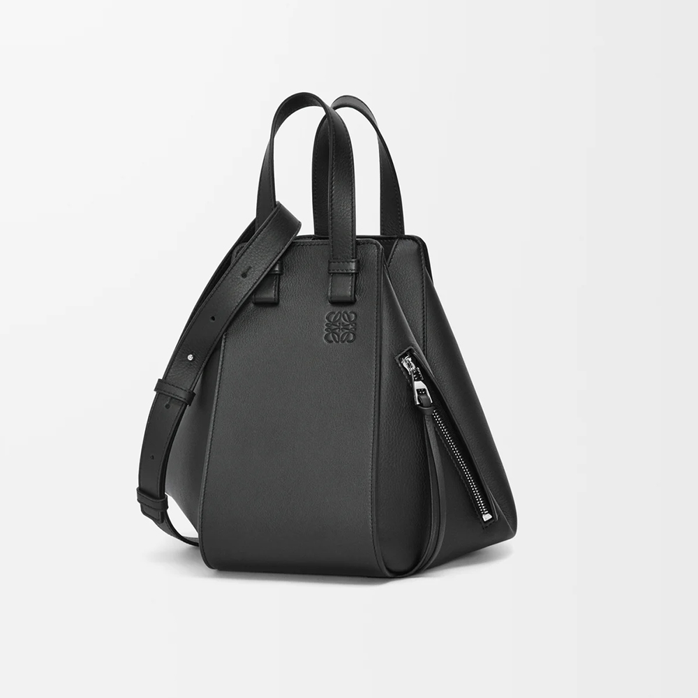 NIGO Loewe Small Hammock bag in classic calfskin Black#nigo335867