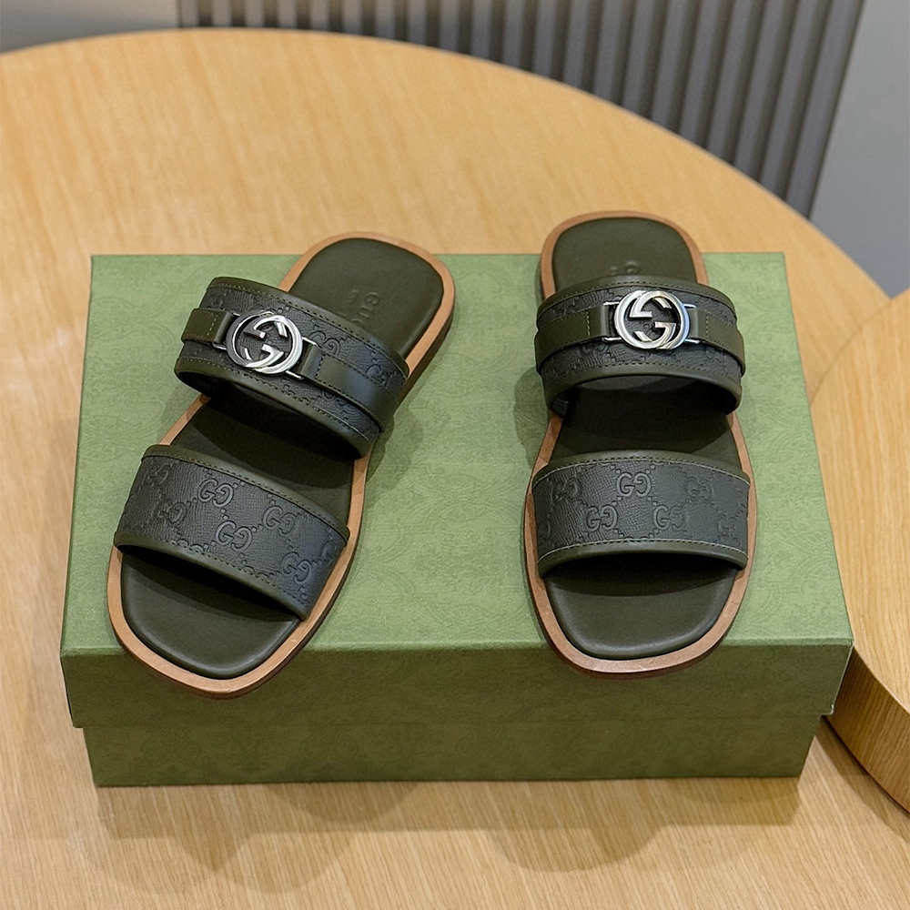 NIGO Gucci Men's GG Interlocking Slippers #nigo316184