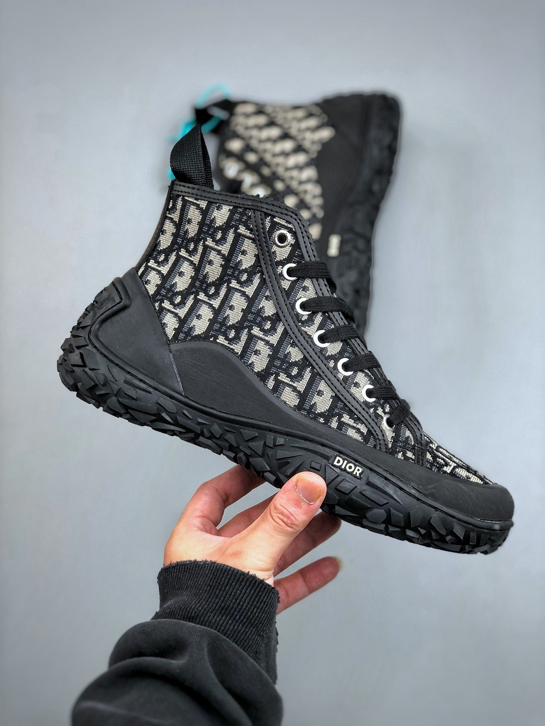 NIGO Dior Men's B28 Black Dior Oblique Jacquard and Rubber High Top Sneakers Trainers #nigo335983