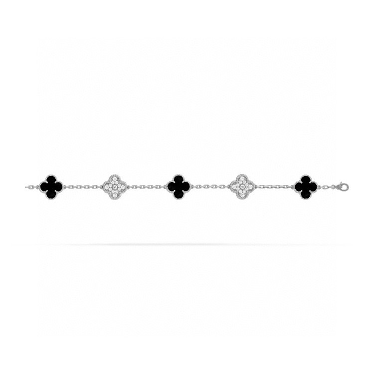 NIGO Van Cleef & Arpels Diamond & Onyx Vintage 18Kt White Gold Alhambra Bracelet #nigo320139