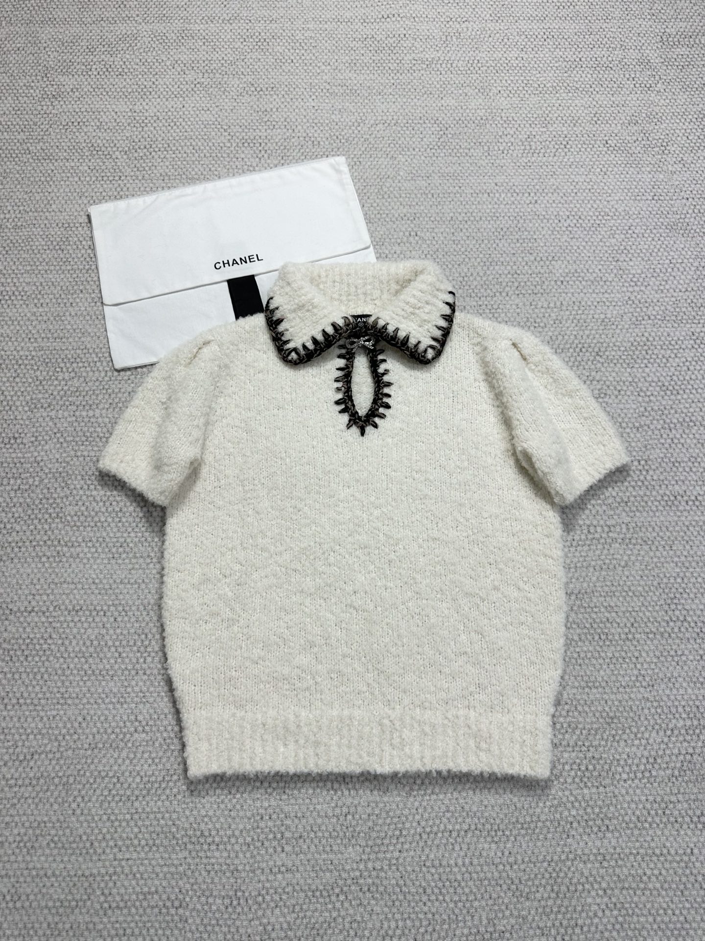 NIGO Chanel Top-Quality Version Short-sleeved Top Cashmere Alpaca White Brown #nigo336577