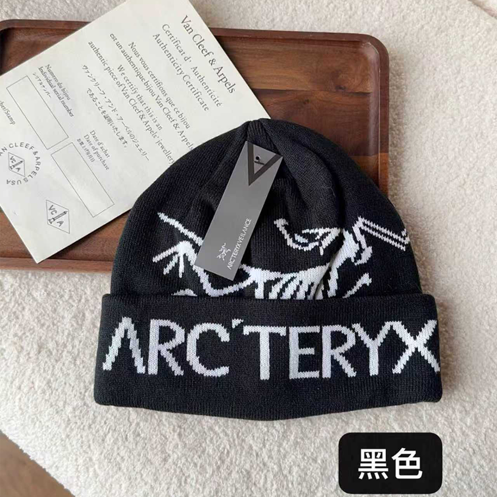 Hats Discounted items