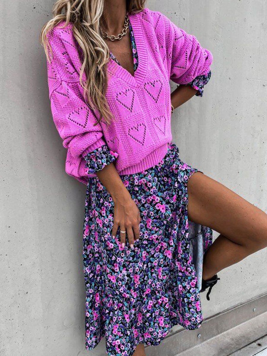 Solid color V-neck heart-shaped hollow loose knit sweater