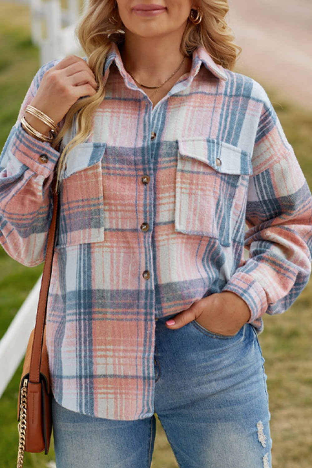 Casual plaid pattern pocket buttons women shirt