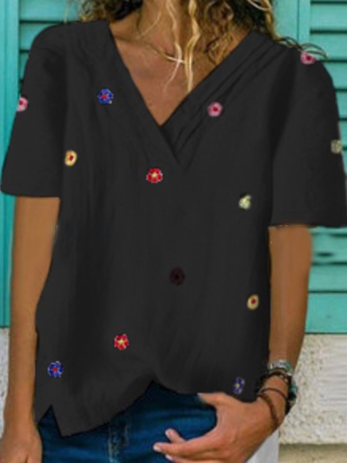 Women's Embroidery Fashion V-neck Short Sleeve T-shirt