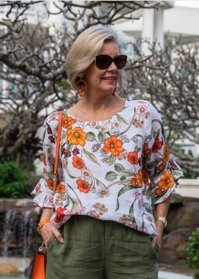 Round Neck Pullover Print Ruffle Sleeve Top Cotton and Linen Trousers