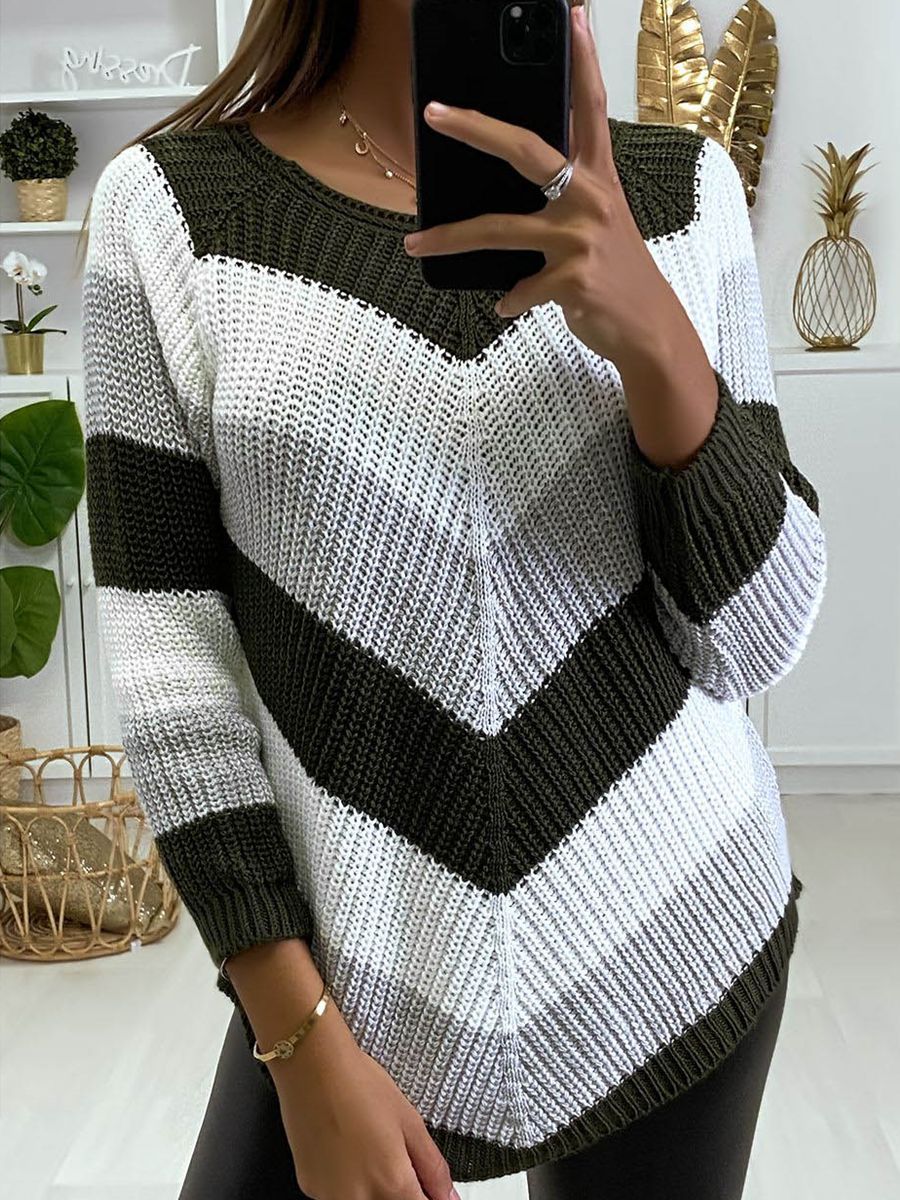 Women's Color Block Long Sleeve Knit Sweater