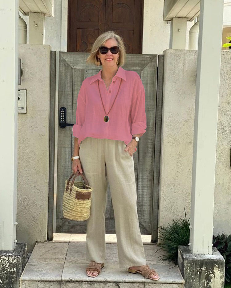 Boyfriend Shirt in White - Size S/3XL⠀