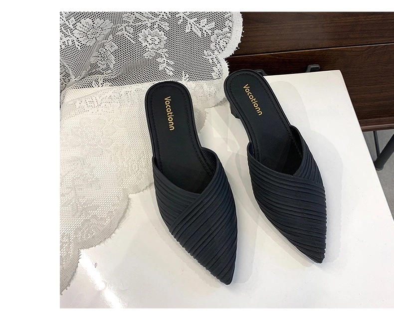 Pointed Toe Toe Cap Slippers