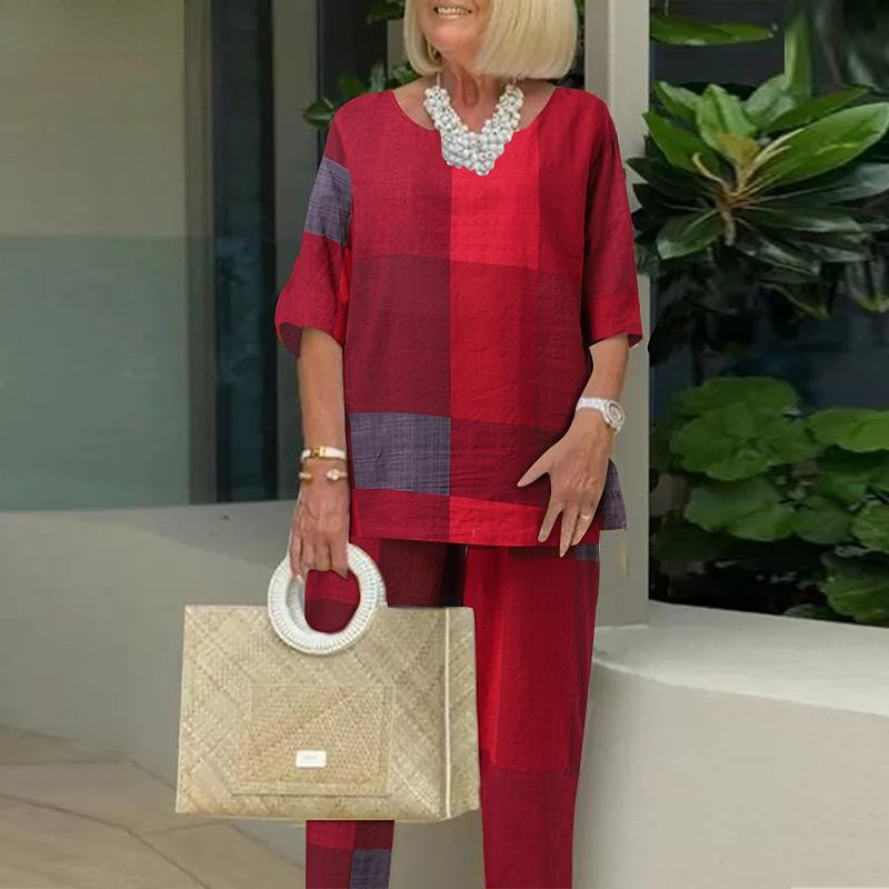 Leisure Women's Suit