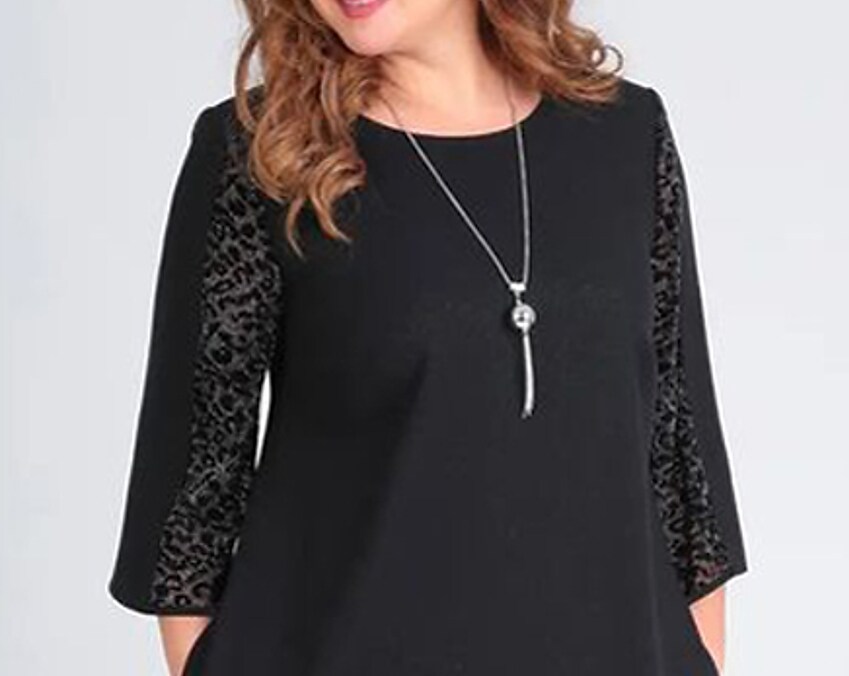 Women's Plus Size Holiday Dress Crew Neck Ruched 3/4 Length Sleeve Dress