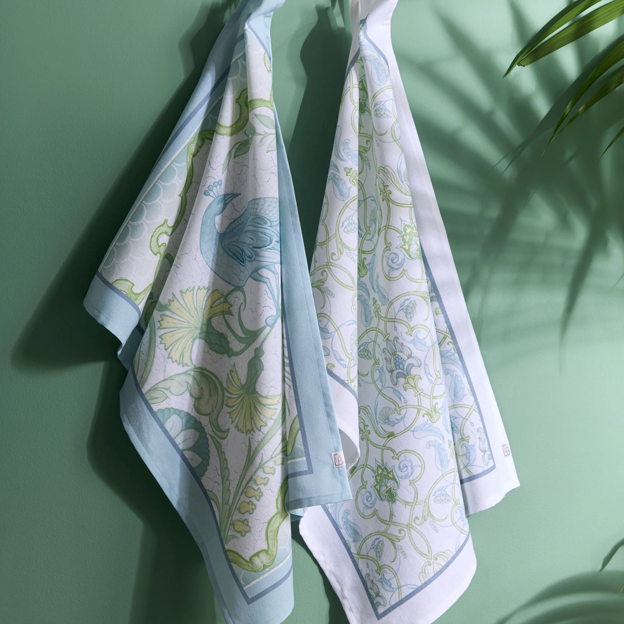 Palm Court Cotton Tea Towel 2 Pack in Green