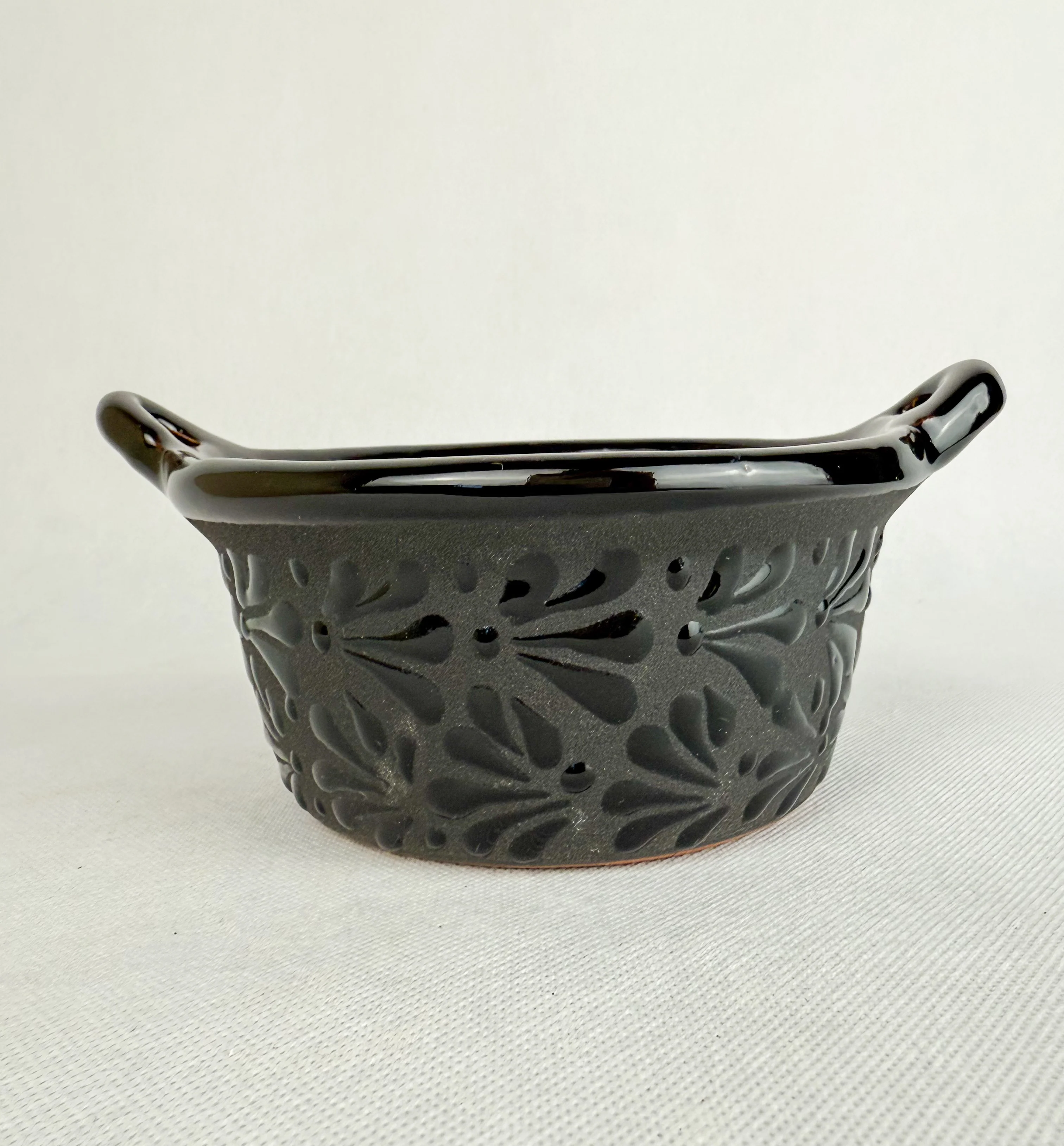 Black Talavera Style Bowls Mexican Clay Bowls Cazuelitas Talavera Negra