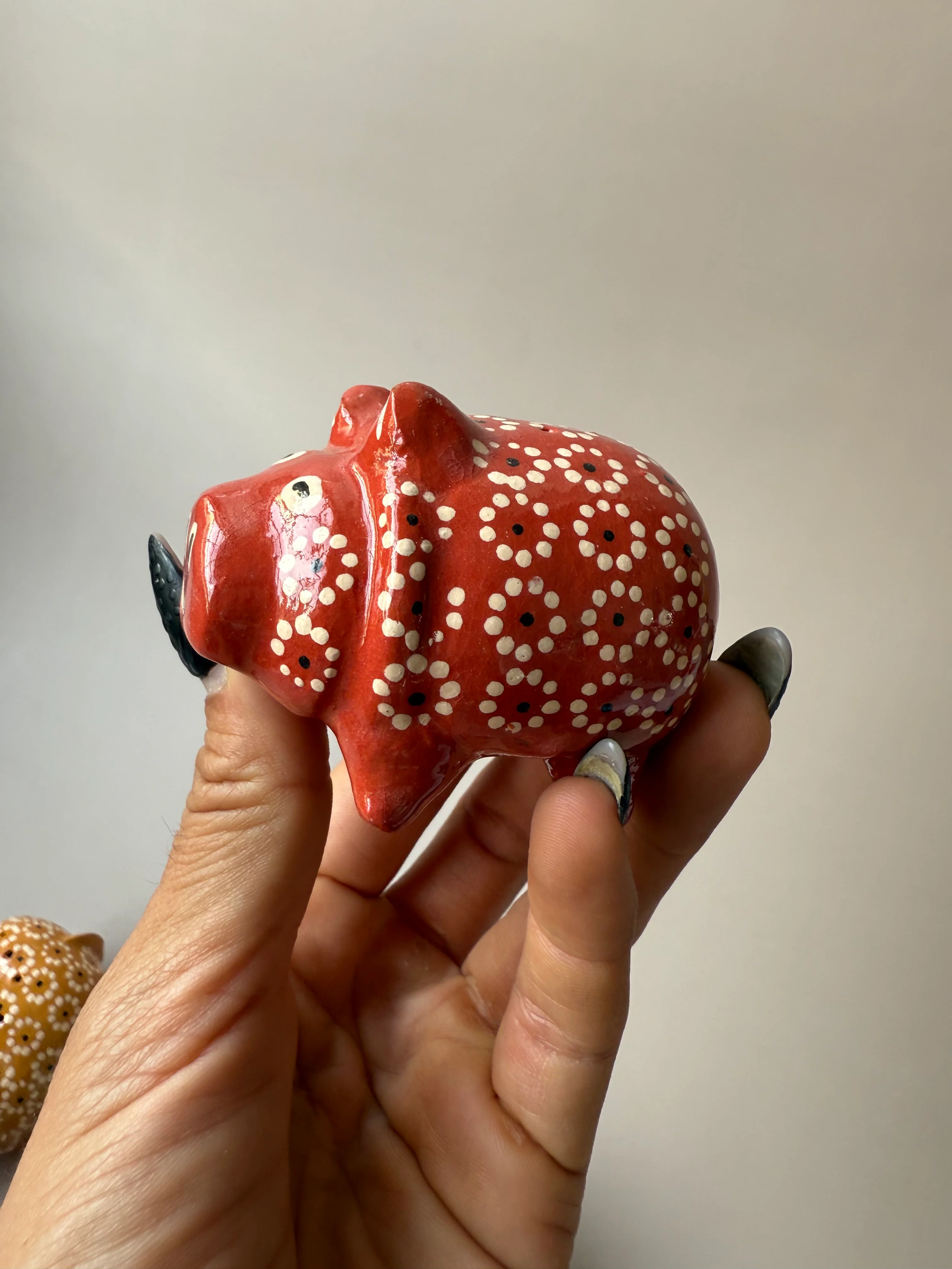 Michoacan Mexican Clay Salt And Pepper Marranitos Shakers Piggies Puerquitos