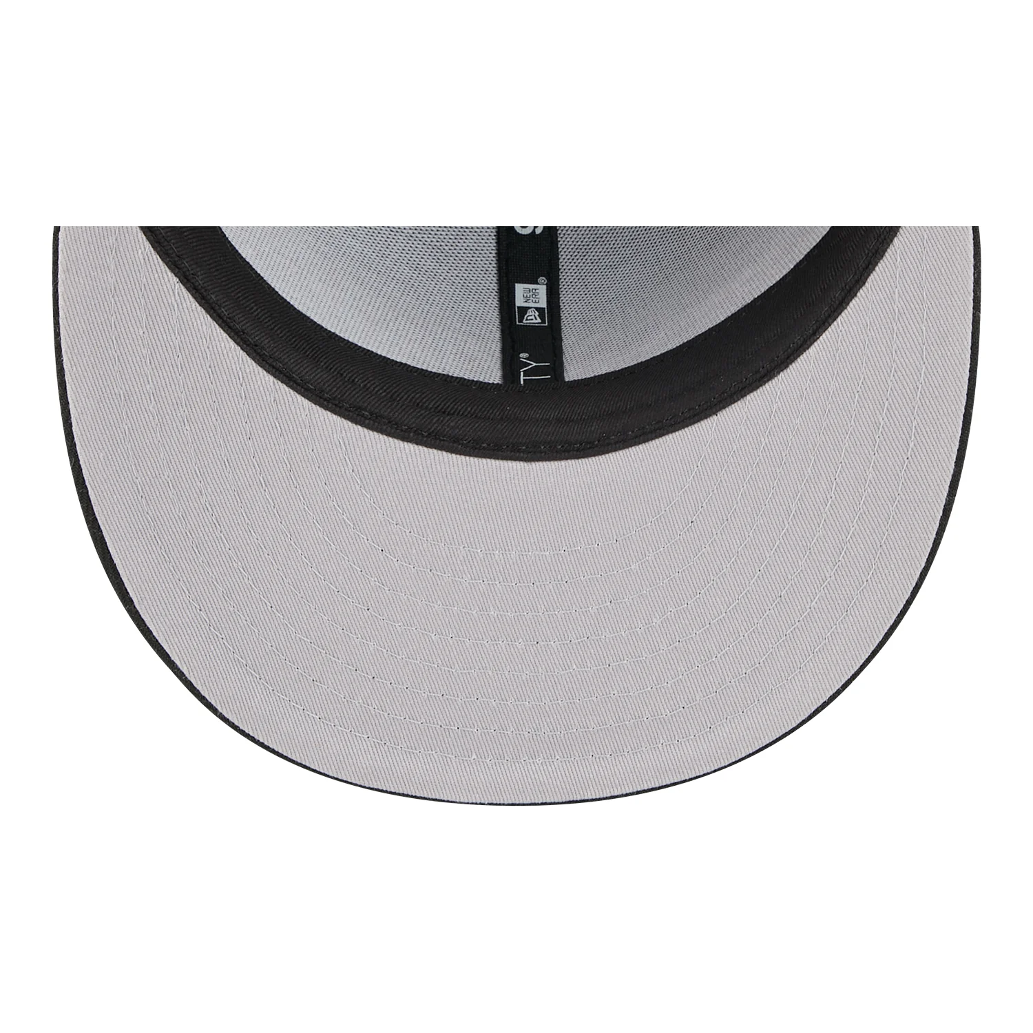 Youth 2025-26 City Edition Chicago Bulls New Era 950 Snapback