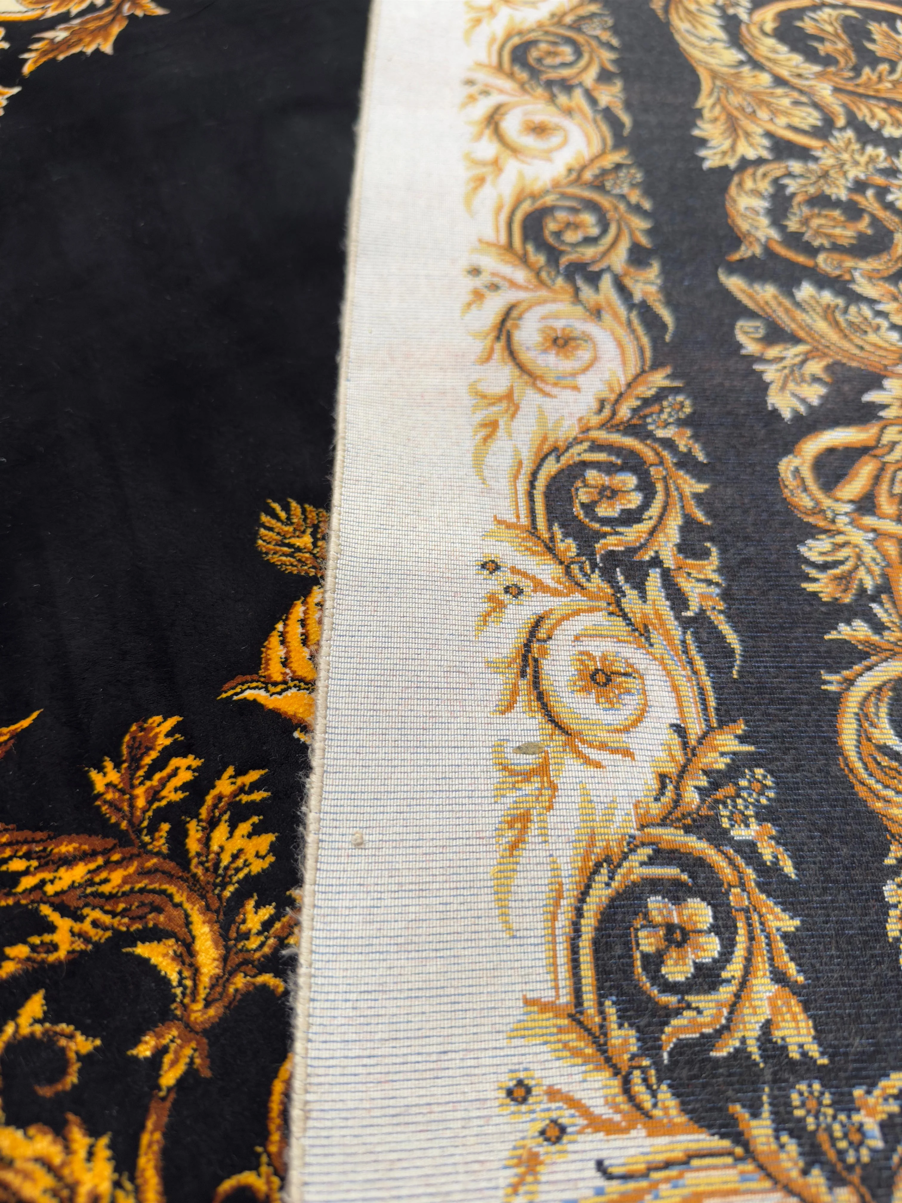 Fine Persian Pure Silk Rug