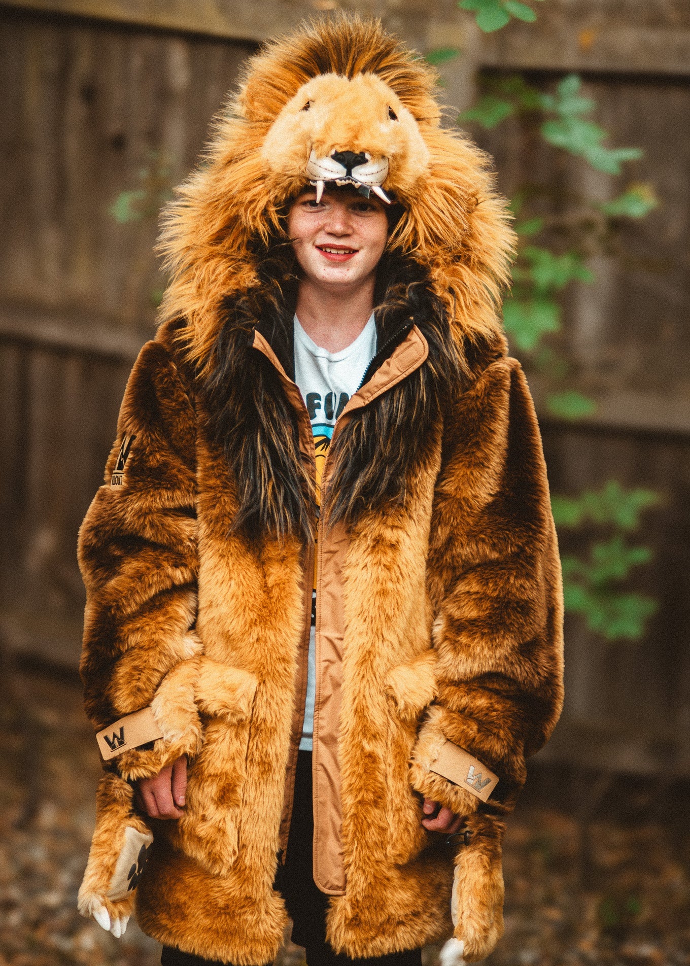 KIDS' LION COAT