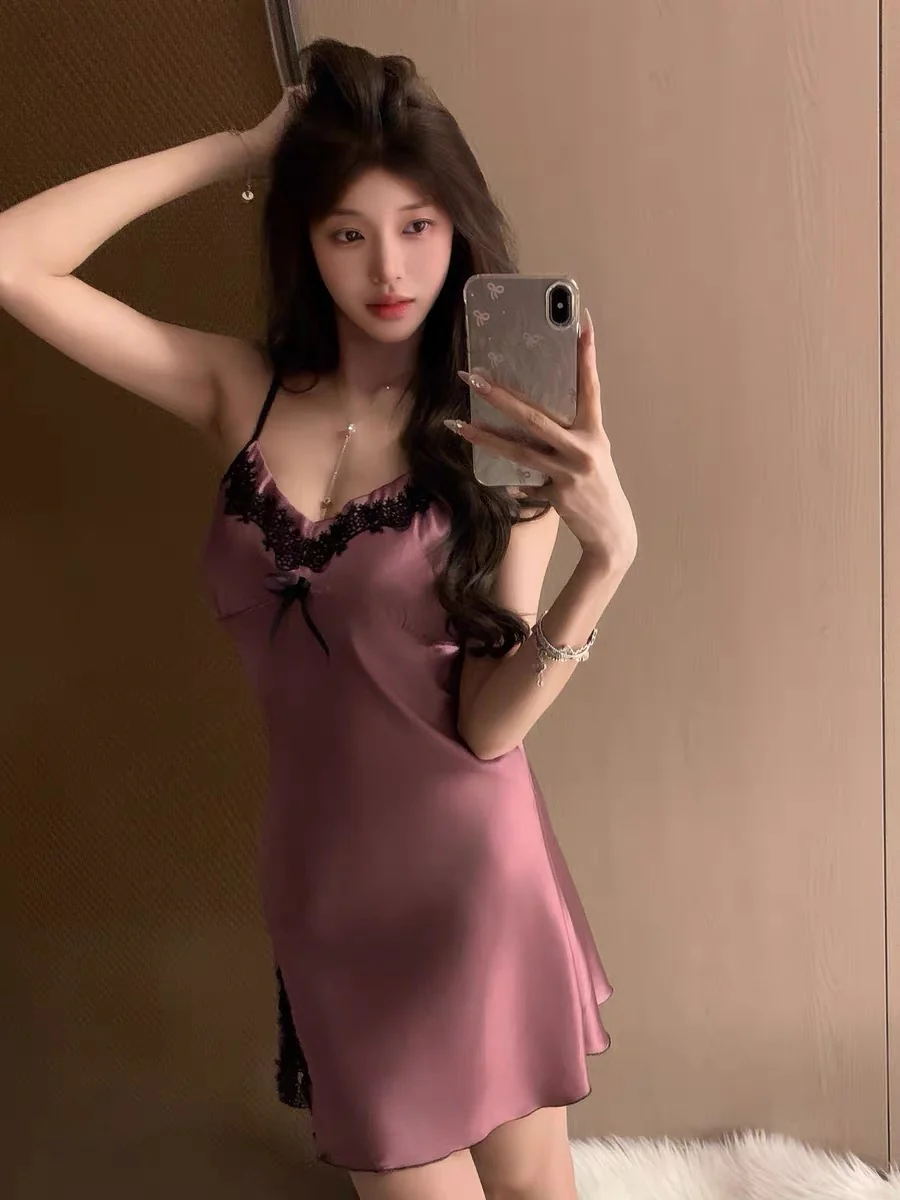 Midnight Plum – Silky Lace Sleepwear