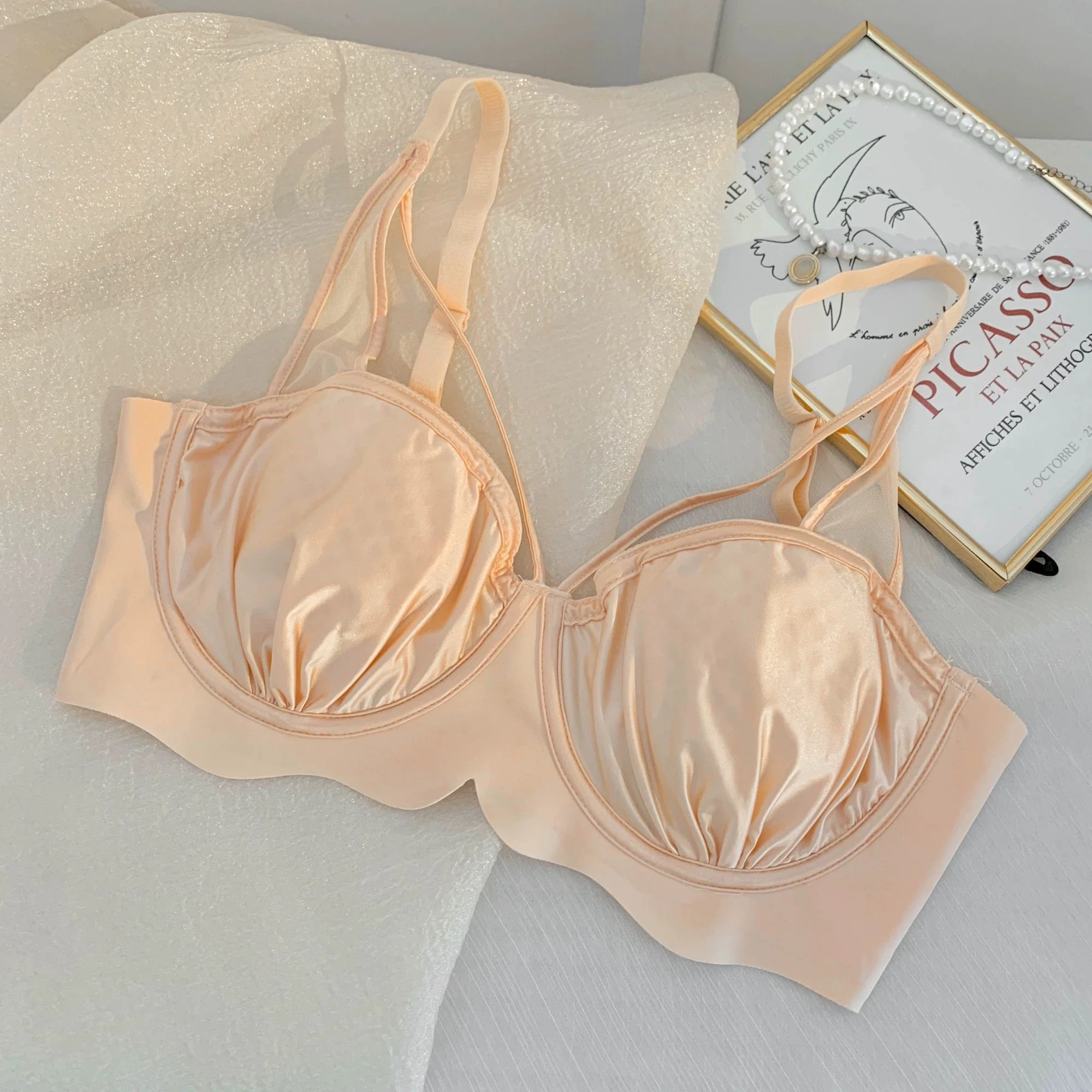 Classic Deep V Push-Up Plunge Bra