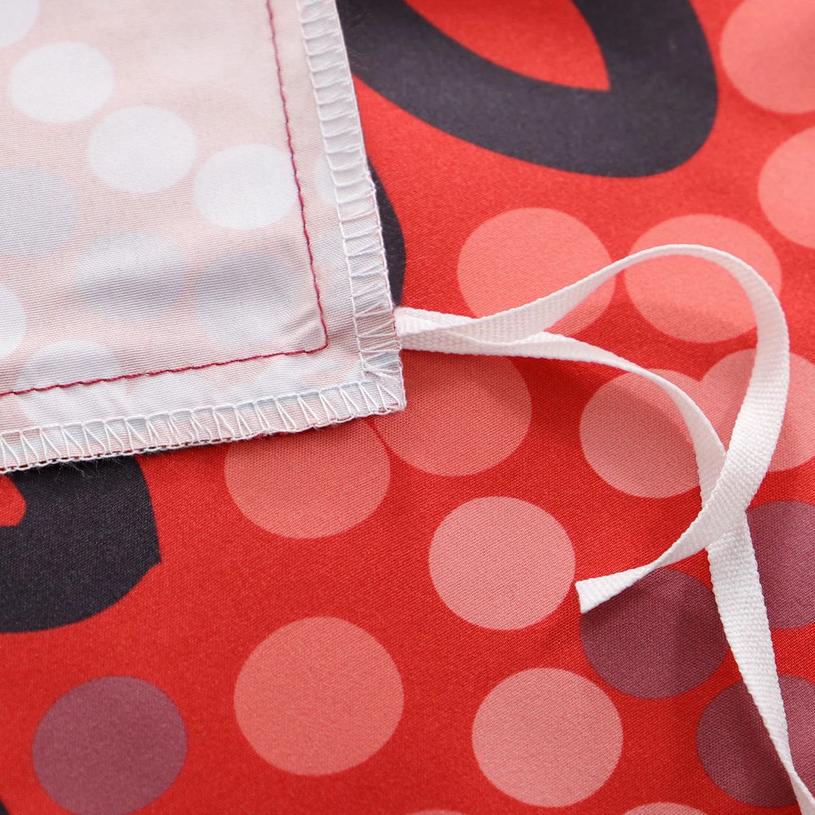 Quilt Cover Set- Waterways: CHERRY RED