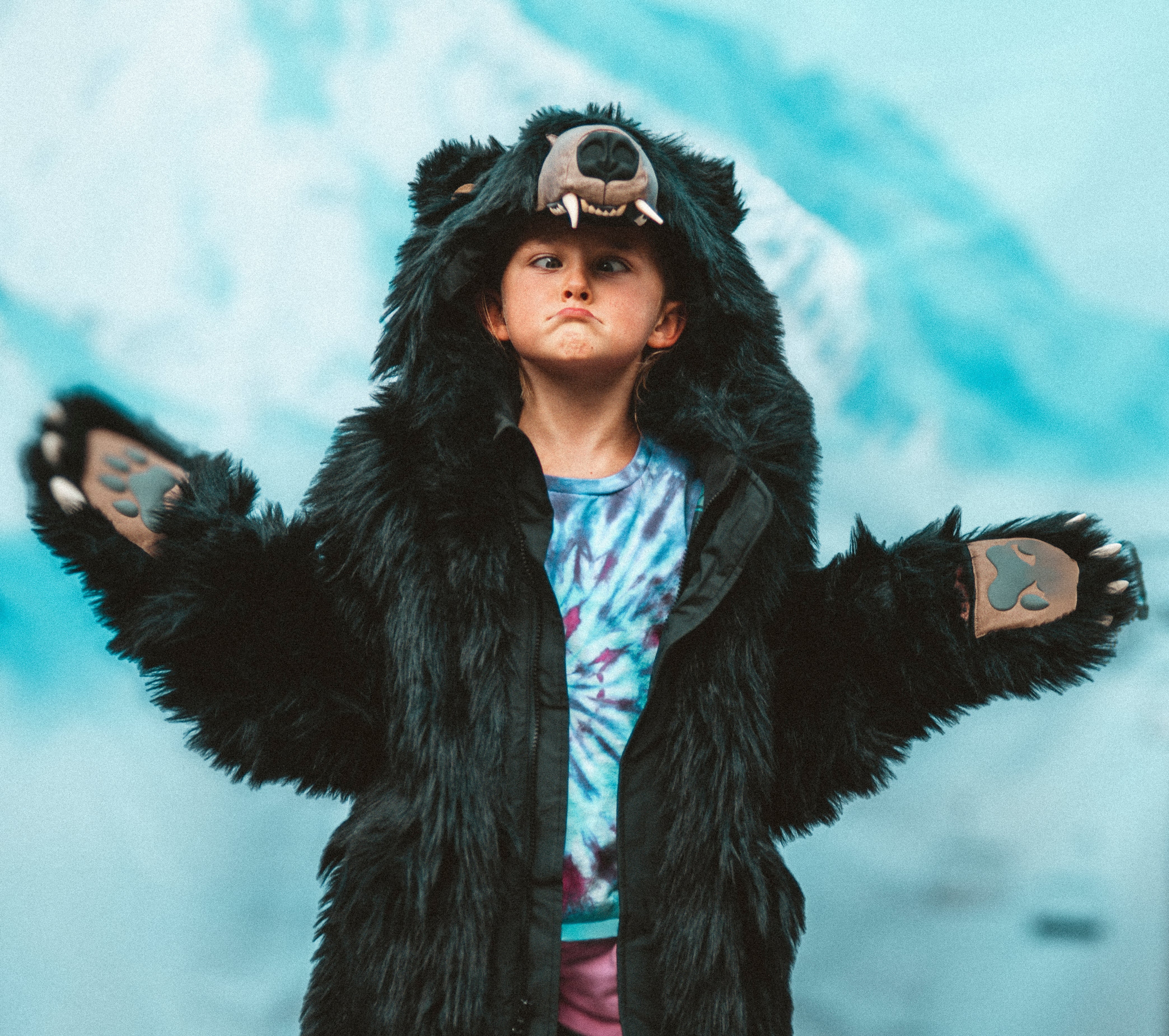 KIDS' BLACK BEAR COAT