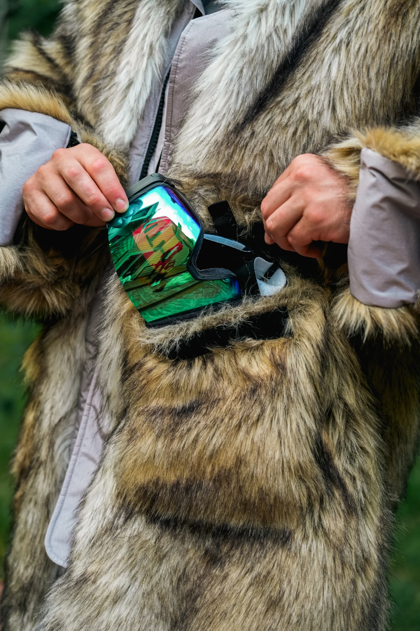 THE WILD WOLF COAT, v5