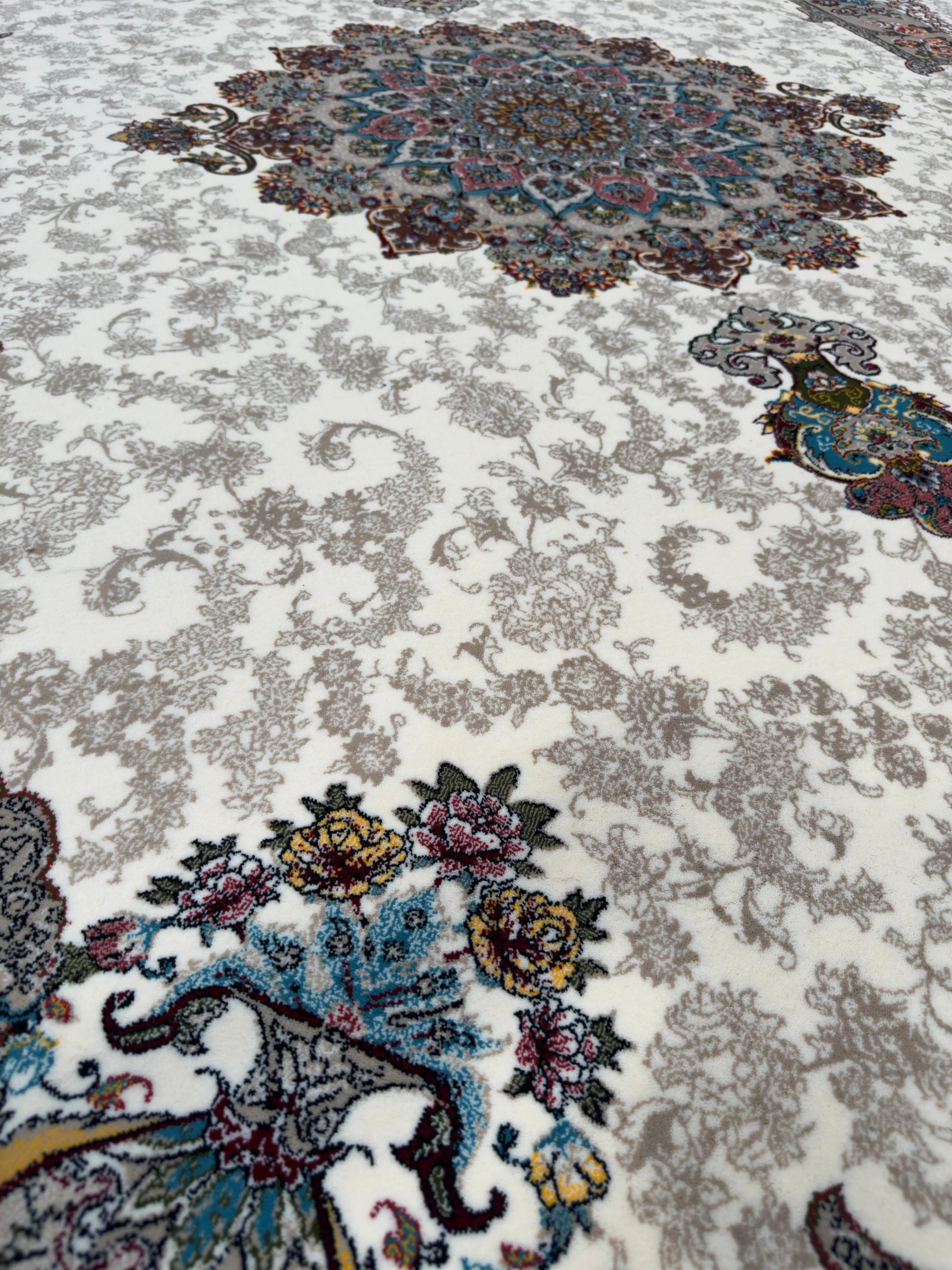 Delapsand Persian Rug - 700 Reeds
