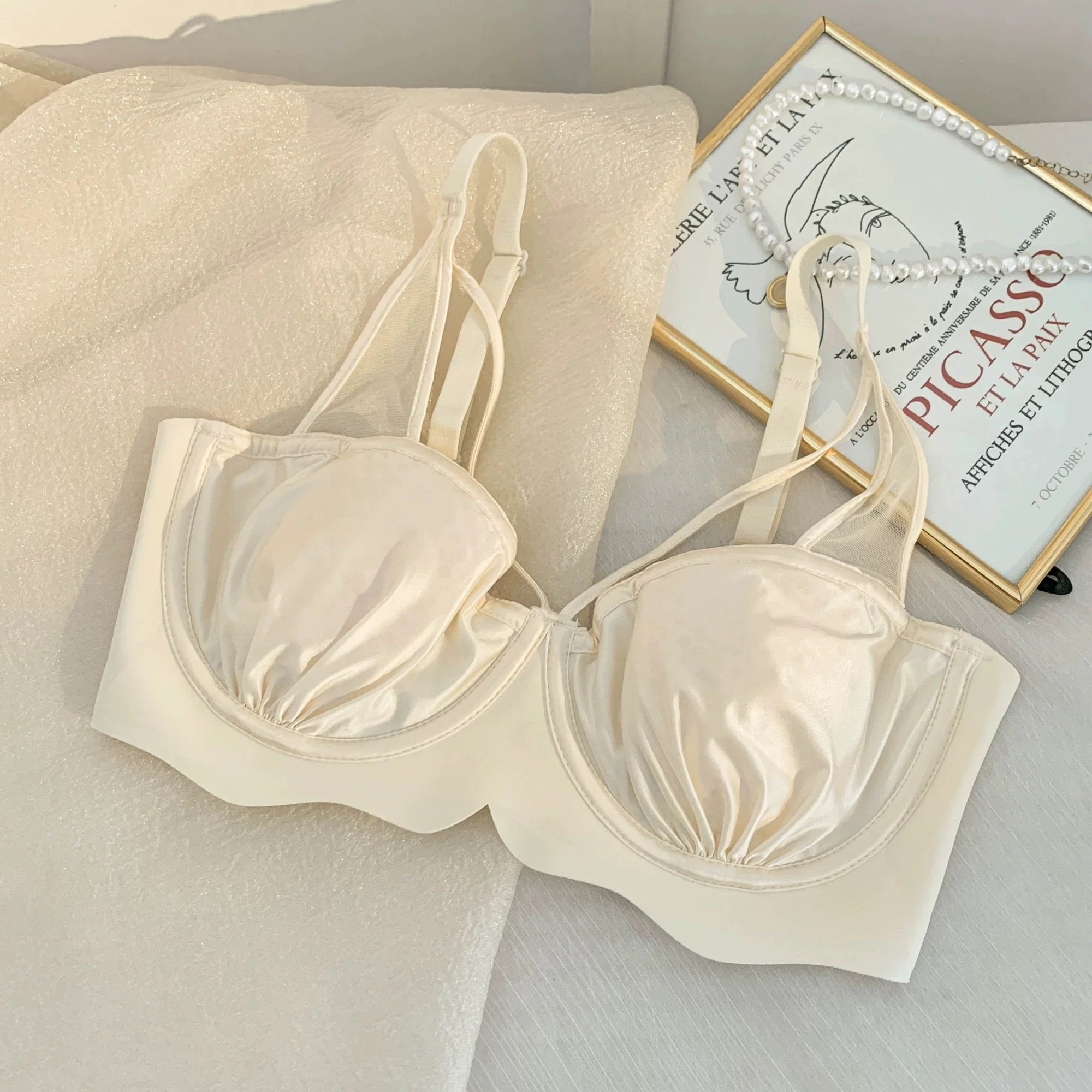 Classic Deep V Push-Up Plunge Bra