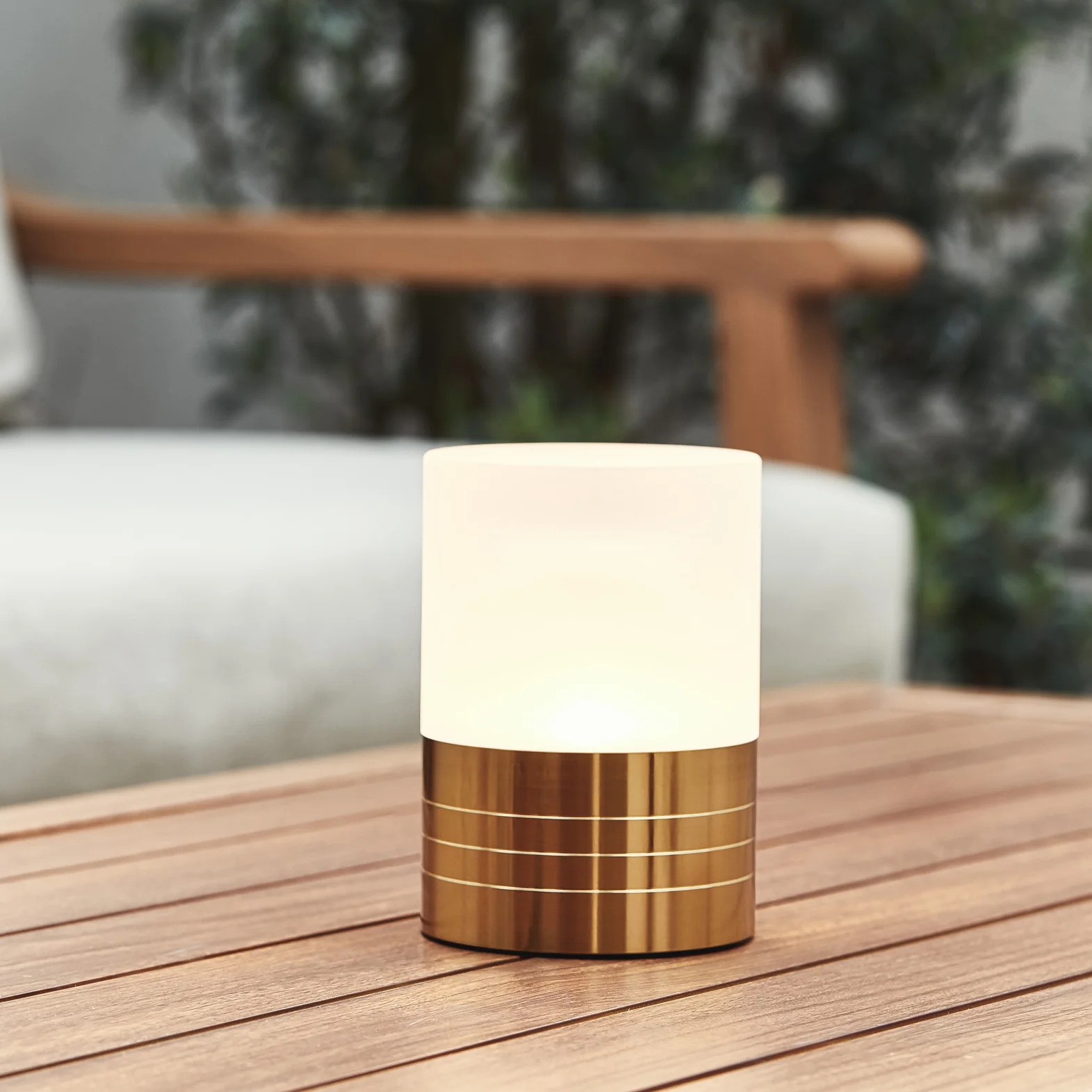 Round Rechargeable Cordless Table Lamp, Brass