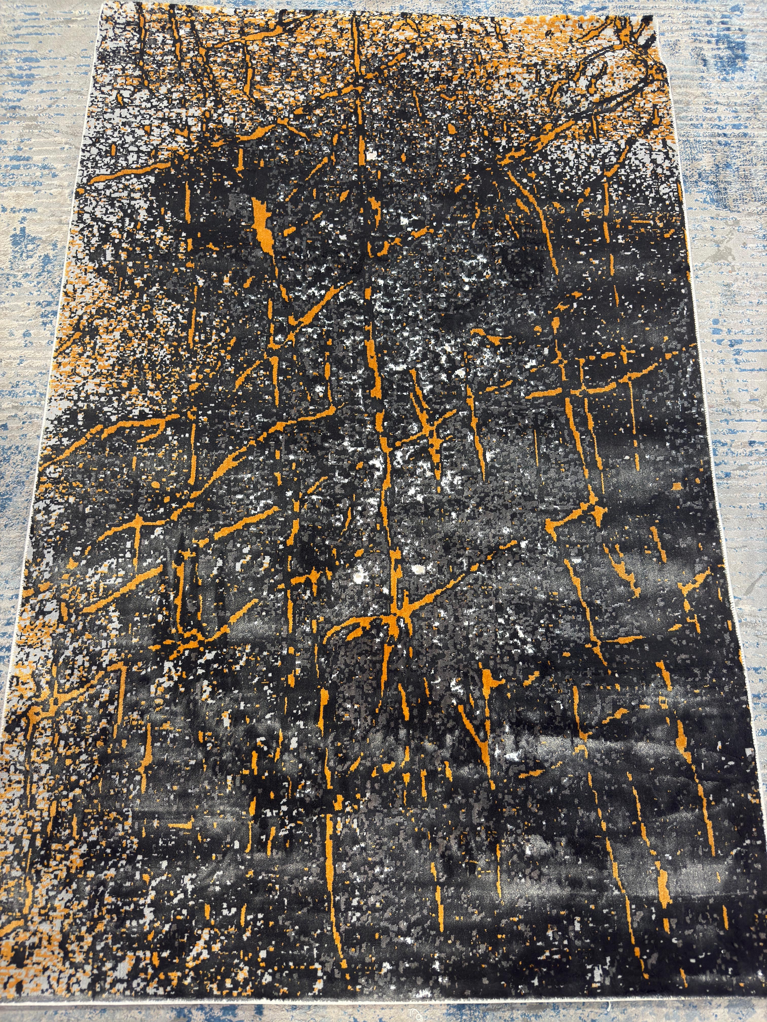 Modern Style Living Room Rug - 700 Reeds