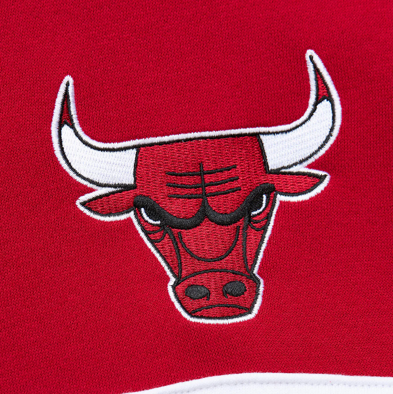 Chicago Bulls Mitchell & Ness Head Coach Colorblock Crewneck