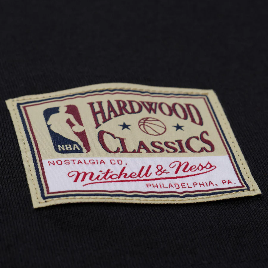 Chicago Bulls Mitchell & Ness Morning Haze Long-Sleeve T-Shirt