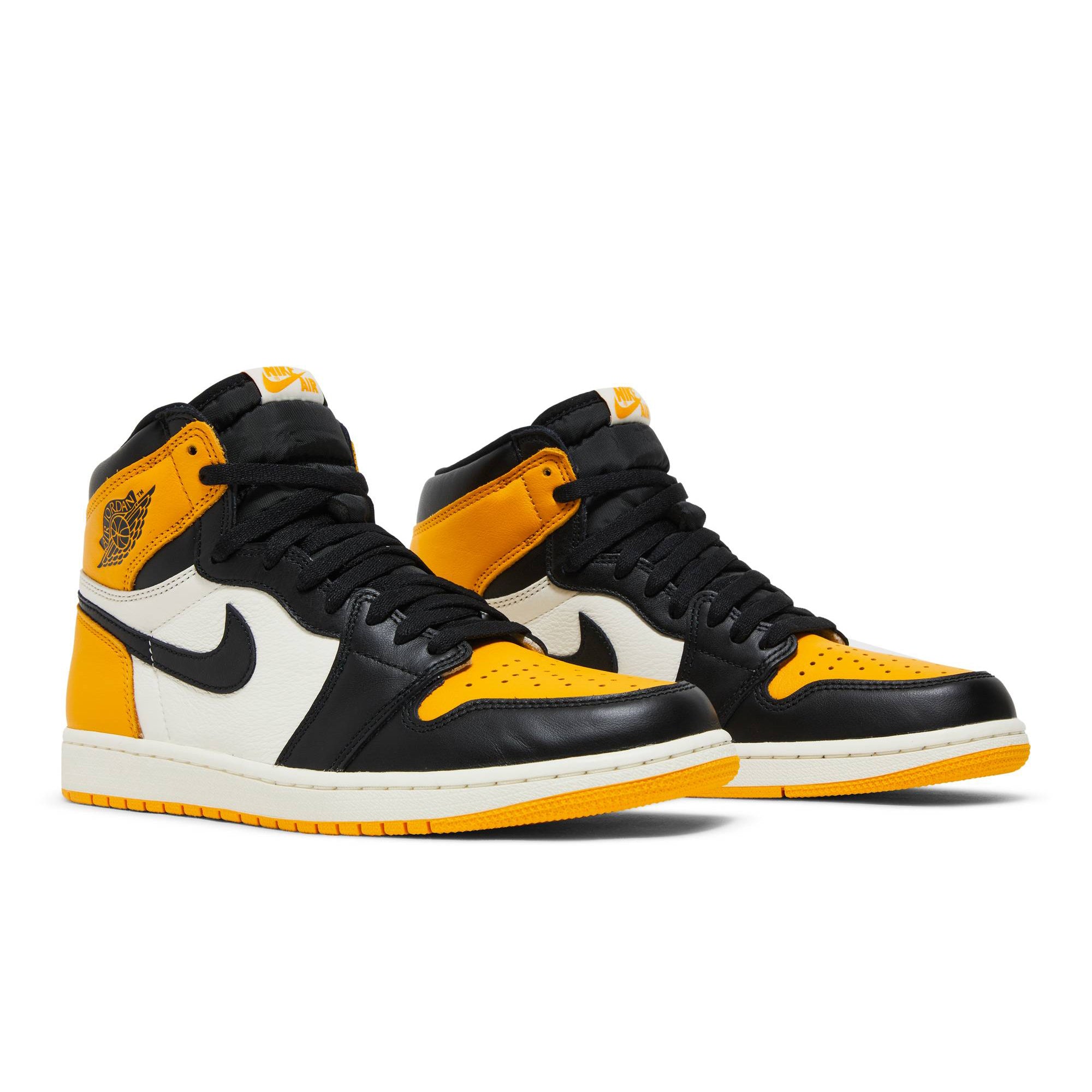 Air Jordan 1 Retro High OG 'Yellow Toe' 555088-711