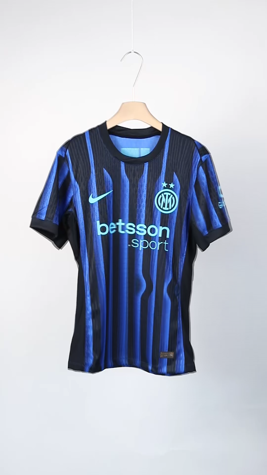 PAVARD #28 Inter Milan Home Match Jersey Player Version 2025/26
