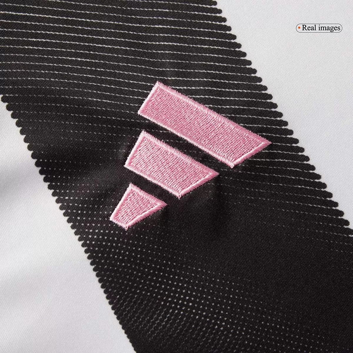 Juventus Home Jersey Kit 2025/26