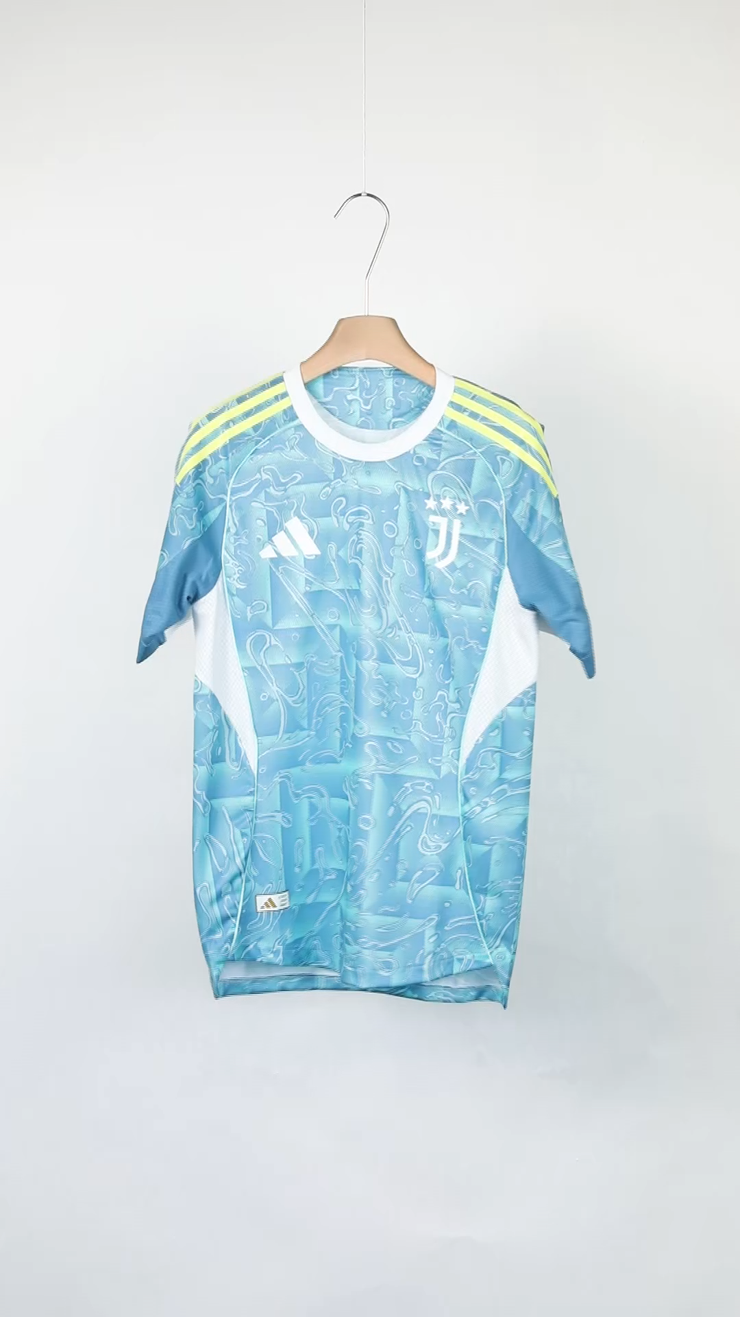 KALULU #15 Juventus Away Match Jersey Player Version 2025/26