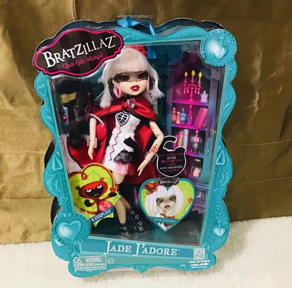 Bratz Bratzillaz Doll, Jade J&Adore dersya