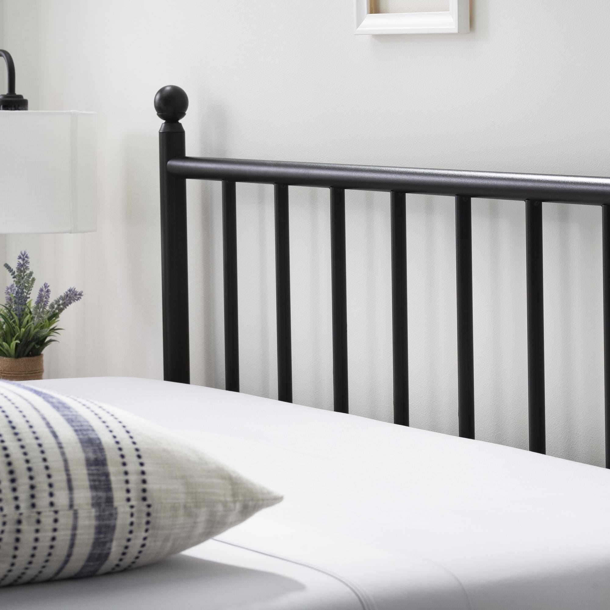 Rest Haven Steel Vertical Bar Metal Headboard, Full dersya