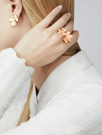 Frivole Between the Finger ring rose gold, Diamond