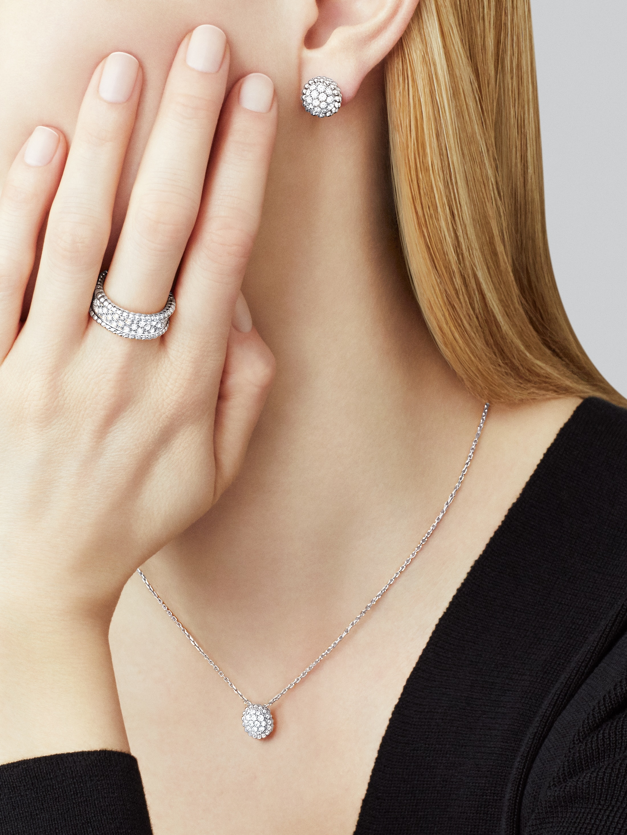 Perlée diamonds earrings