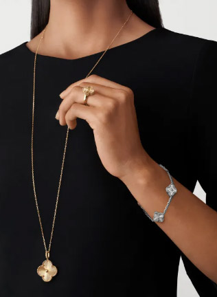 Alhambra bracelet, 5 motifs white gold, Diamond